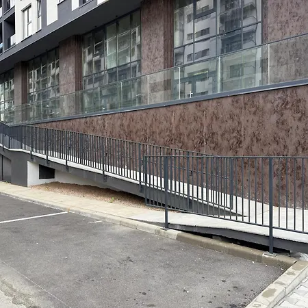 Bcb Aparts Parkside *