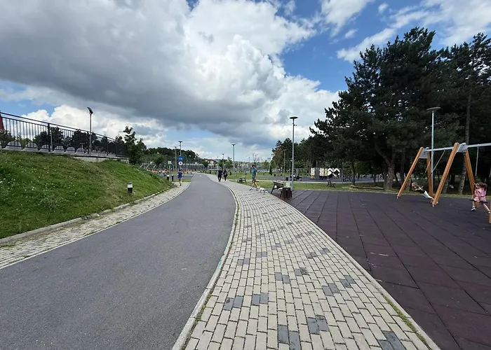 Bcb Aparts Parkside Kaloşvar