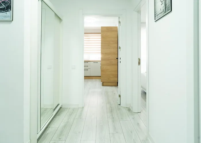 Апартаменти Bcb Aparts Parkside *