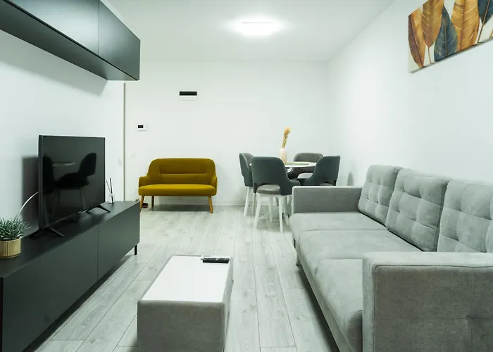 Bcb Aparts Parkside *