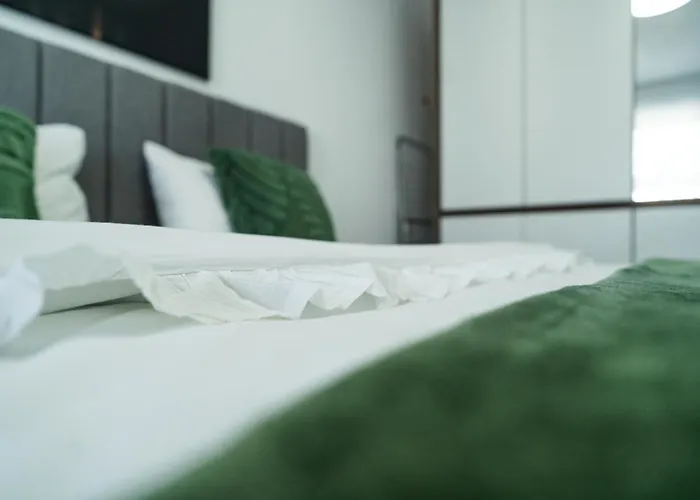 Апартаменти Bcb Aparts Parkside