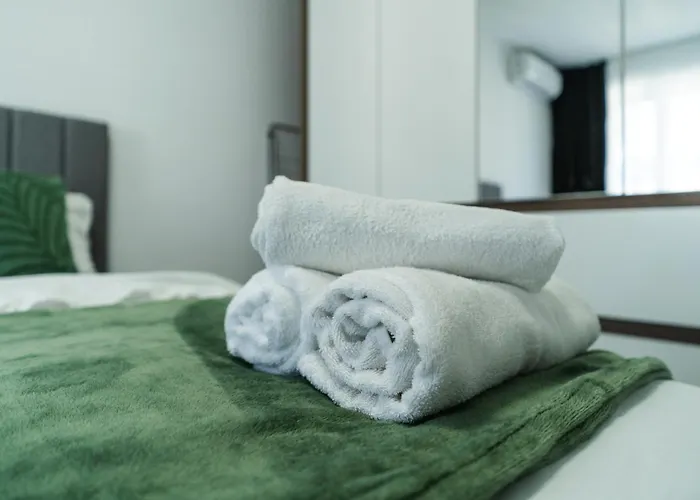 Bcb Aparts Parkside Апартаменти *